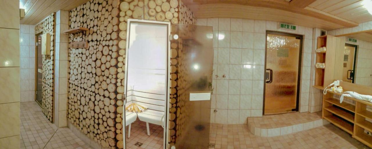 Hotel Wagner รีซแลร์น ภายนอก รูปภาพ