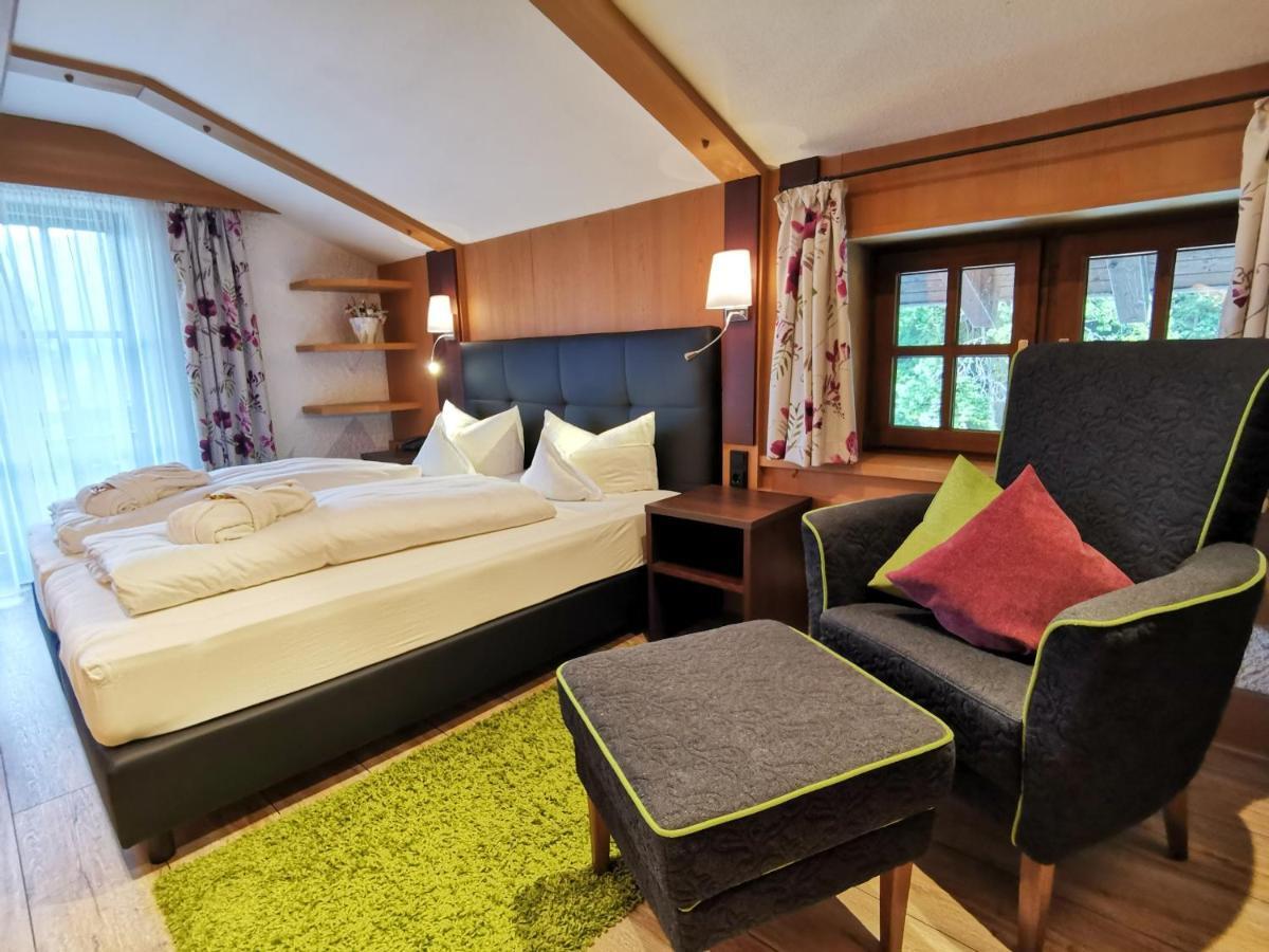 Hotel Wagner รีซแลร์น ภายนอก รูปภาพ